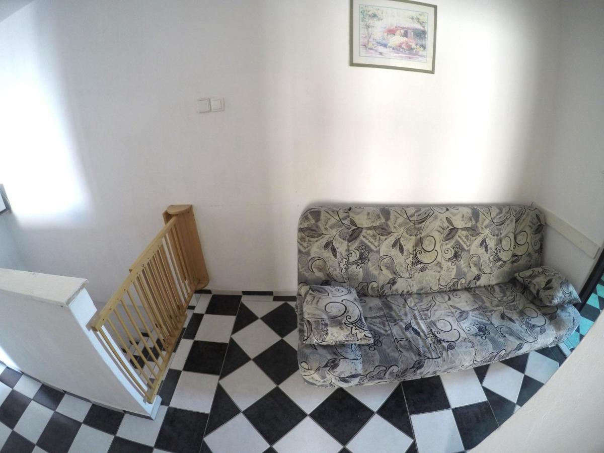 Apartments And Rooms By The Sea Bibinje, Zadar - 6199 Екстериор снимка